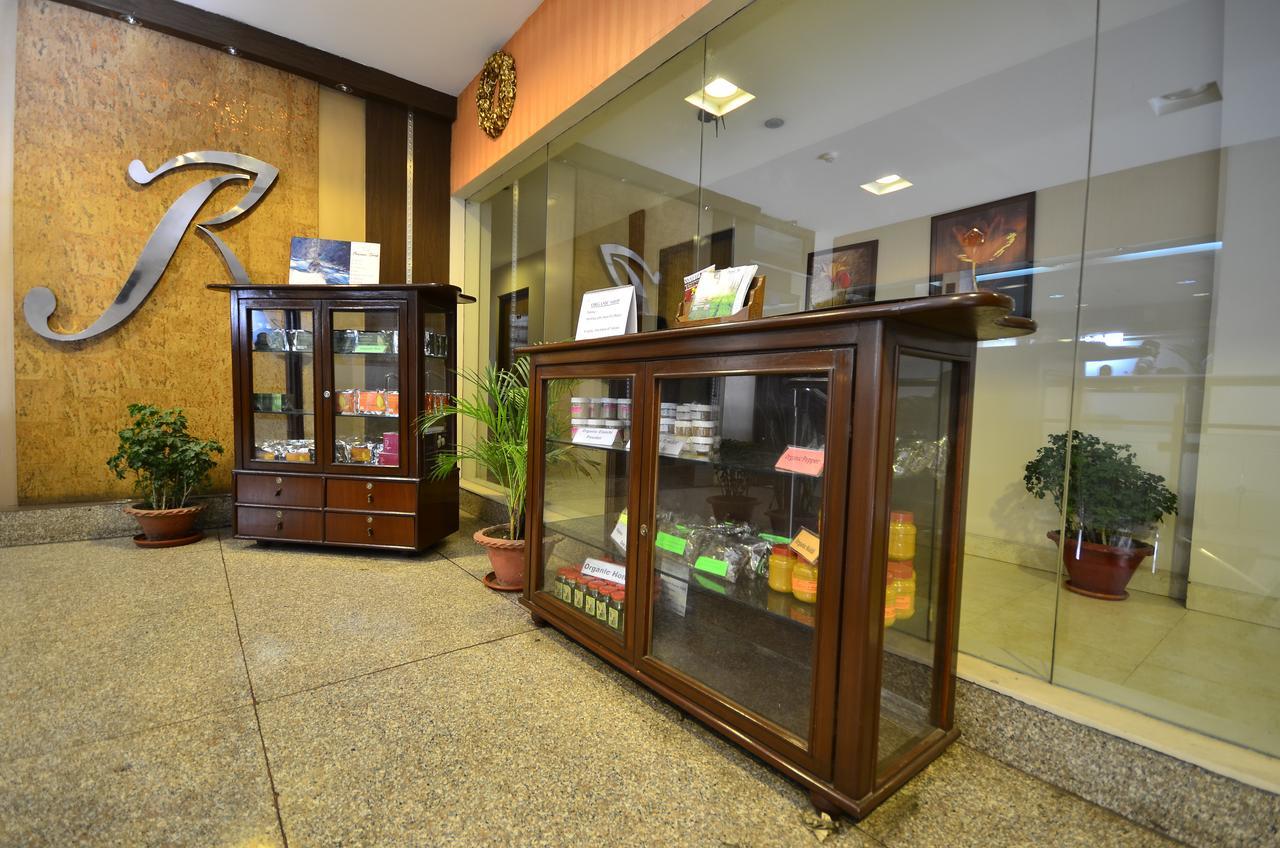 Hotel Rajawas Dibrugarh Exterior foto